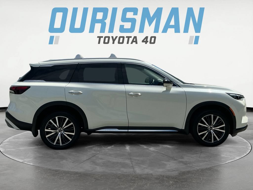 Used 2023 INFINITI QX60 Sensory w/ Cargo Package AWD/4WD image 8