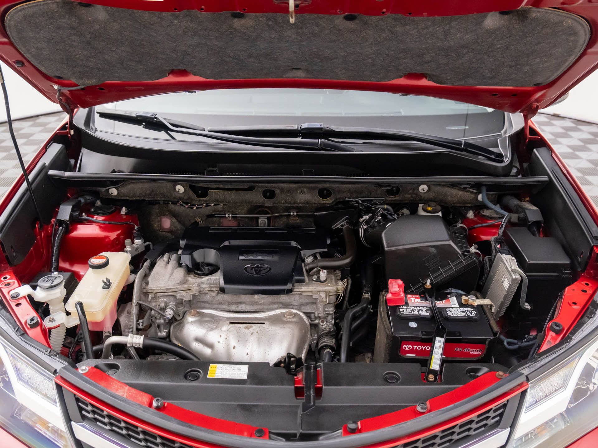 Used 2015 Toyota RAV4 XLE image 30