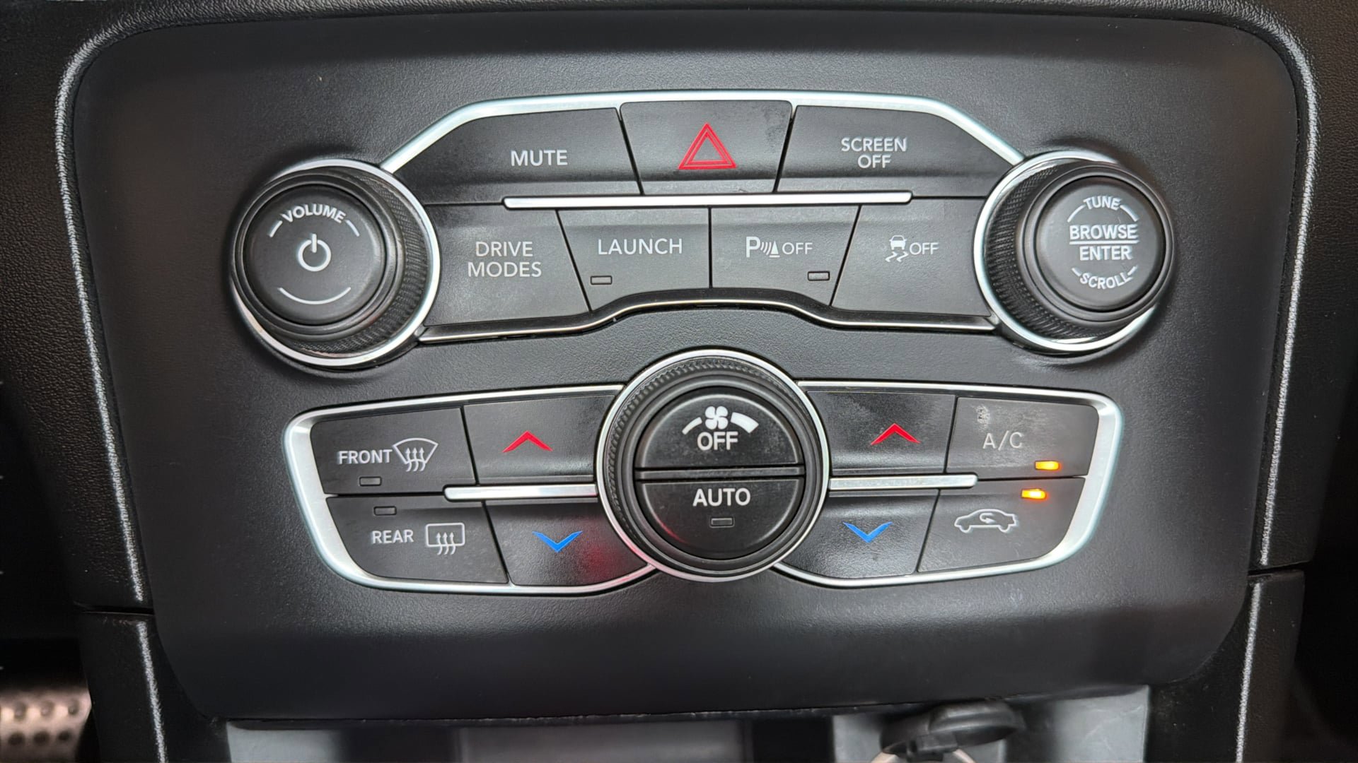 Used 2020 Dodge Charger Scat Pack image 28