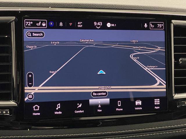 New 2026 Chrysler Pacifica Limited w/ Trailer Tow Group image 10