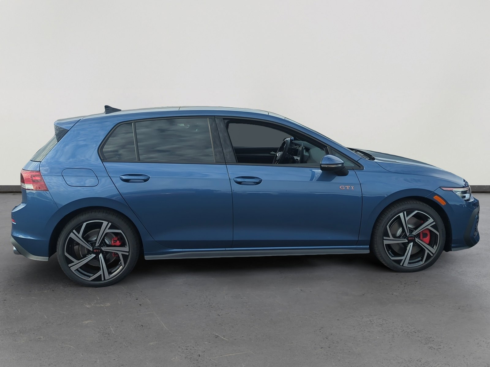 New 2026 Volkswagen Golf SE image 6