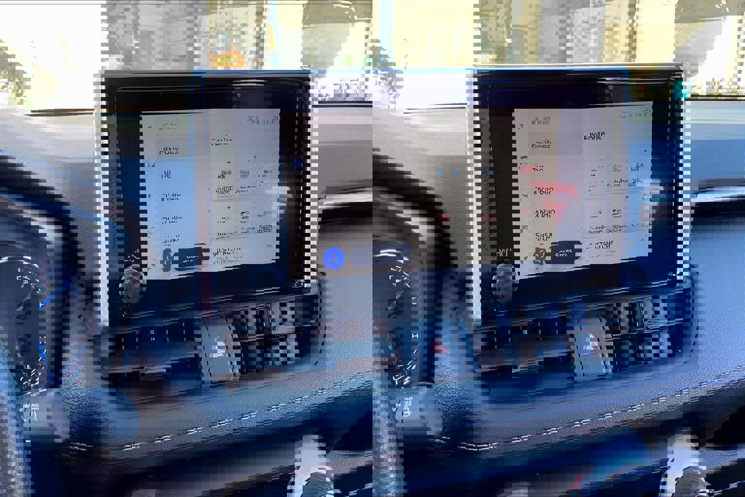 Used 2025 Toyota RAV4 LE image 30