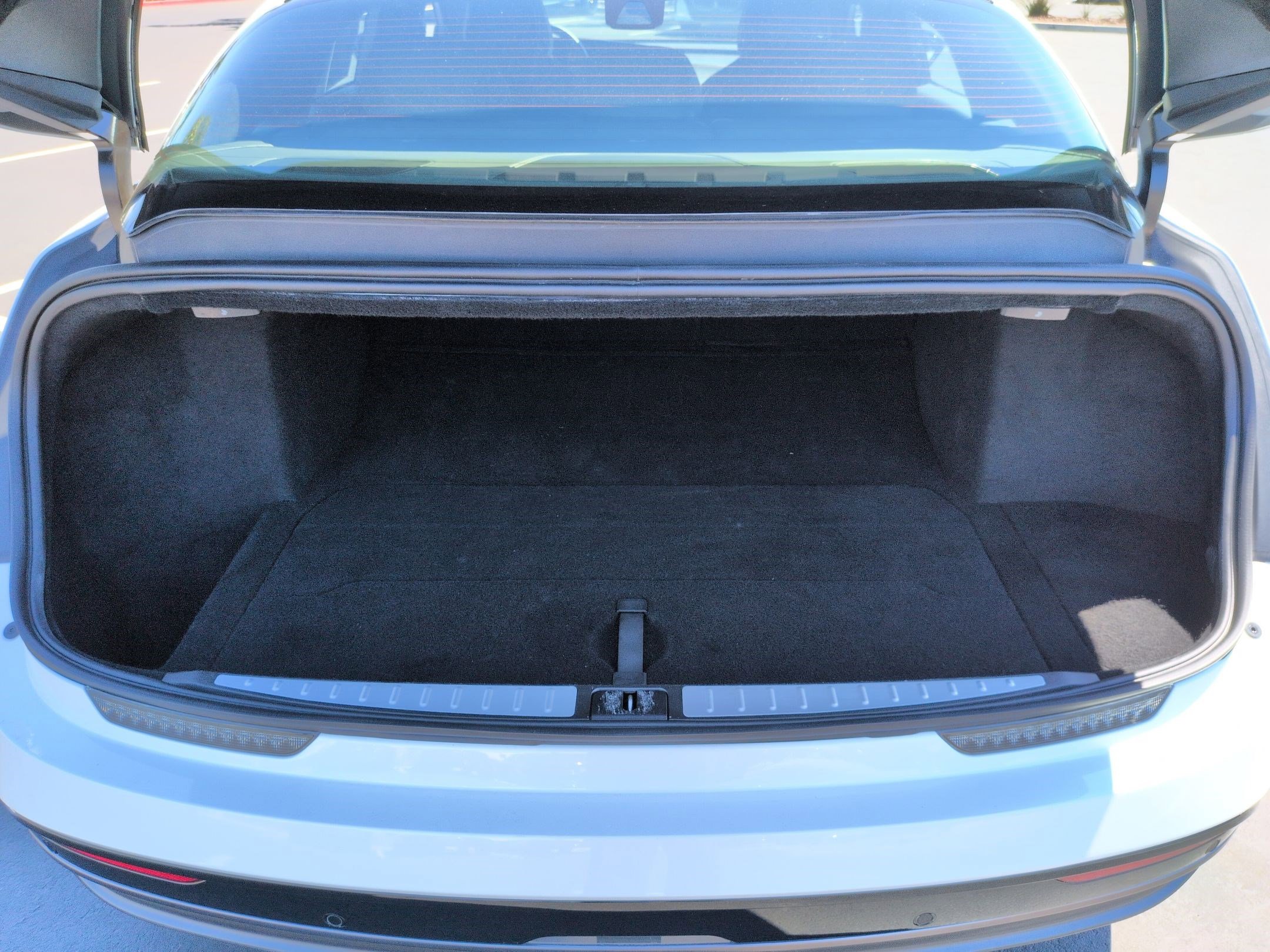 Used 2024 Lucid Air Touring image 31