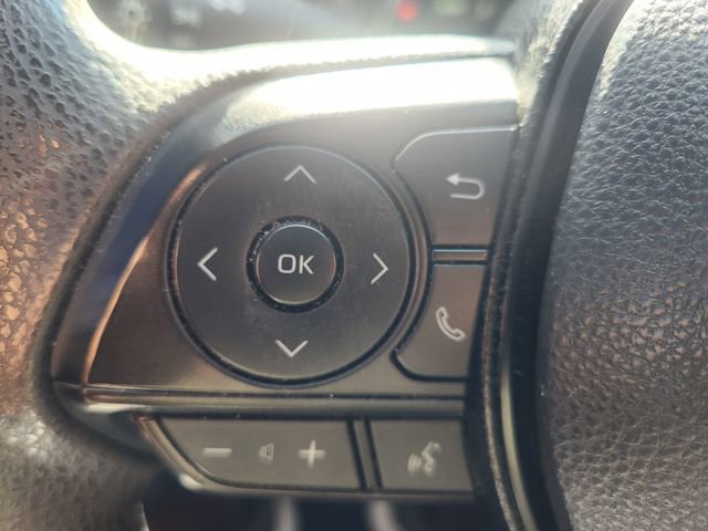 Used 2024 Toyota RAV4 LE FWD image 28