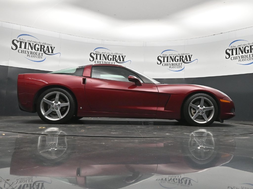 Used 2006 Chevrolet Corvette Coupe w/ Preferred Equipment Group RWD image 33