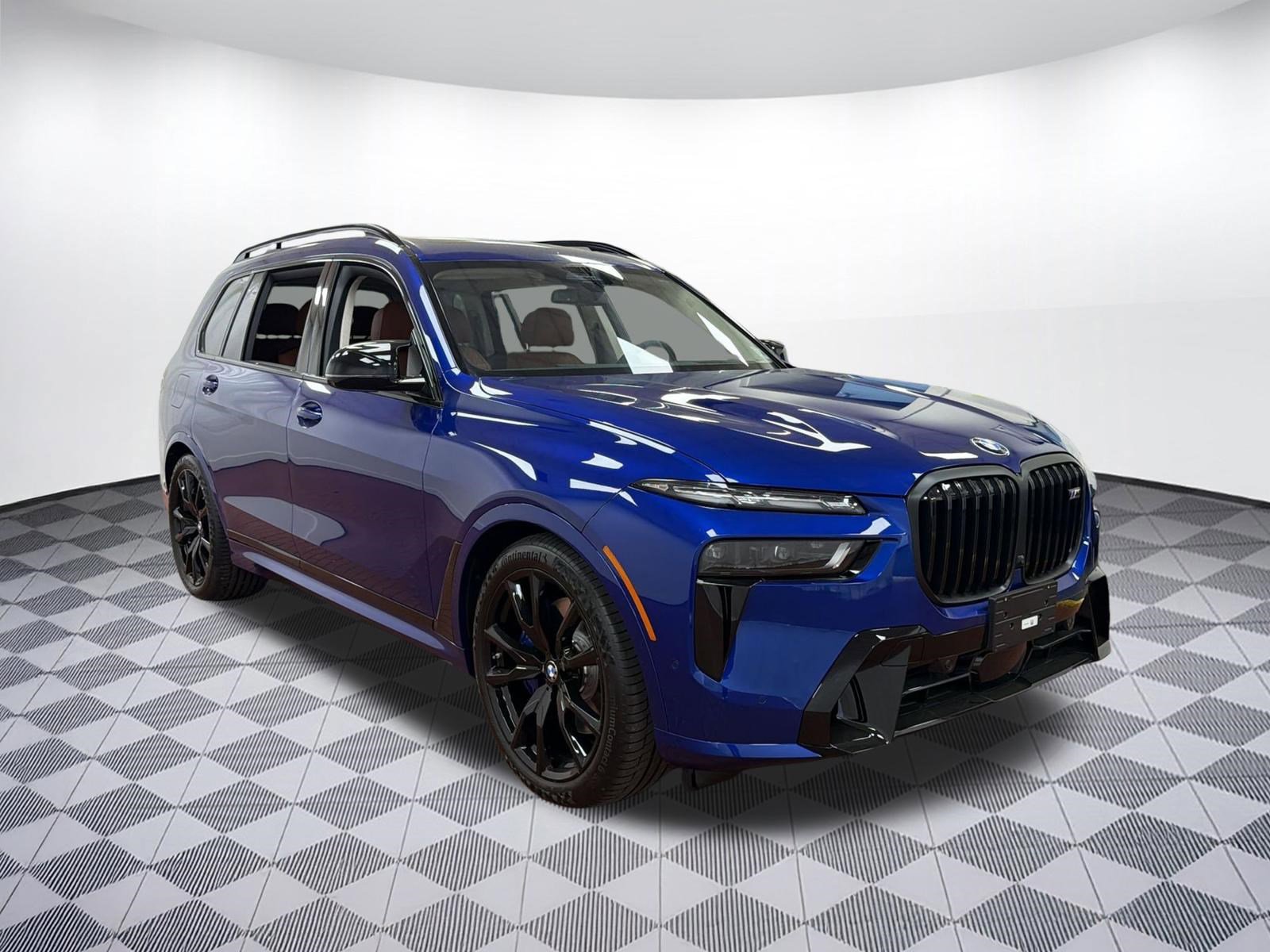 Used 2026 BMW X7 M60i image 7