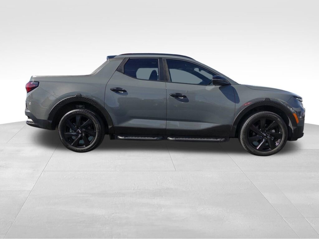 Used 2024 Hyundai Santa Cruz Night image 2