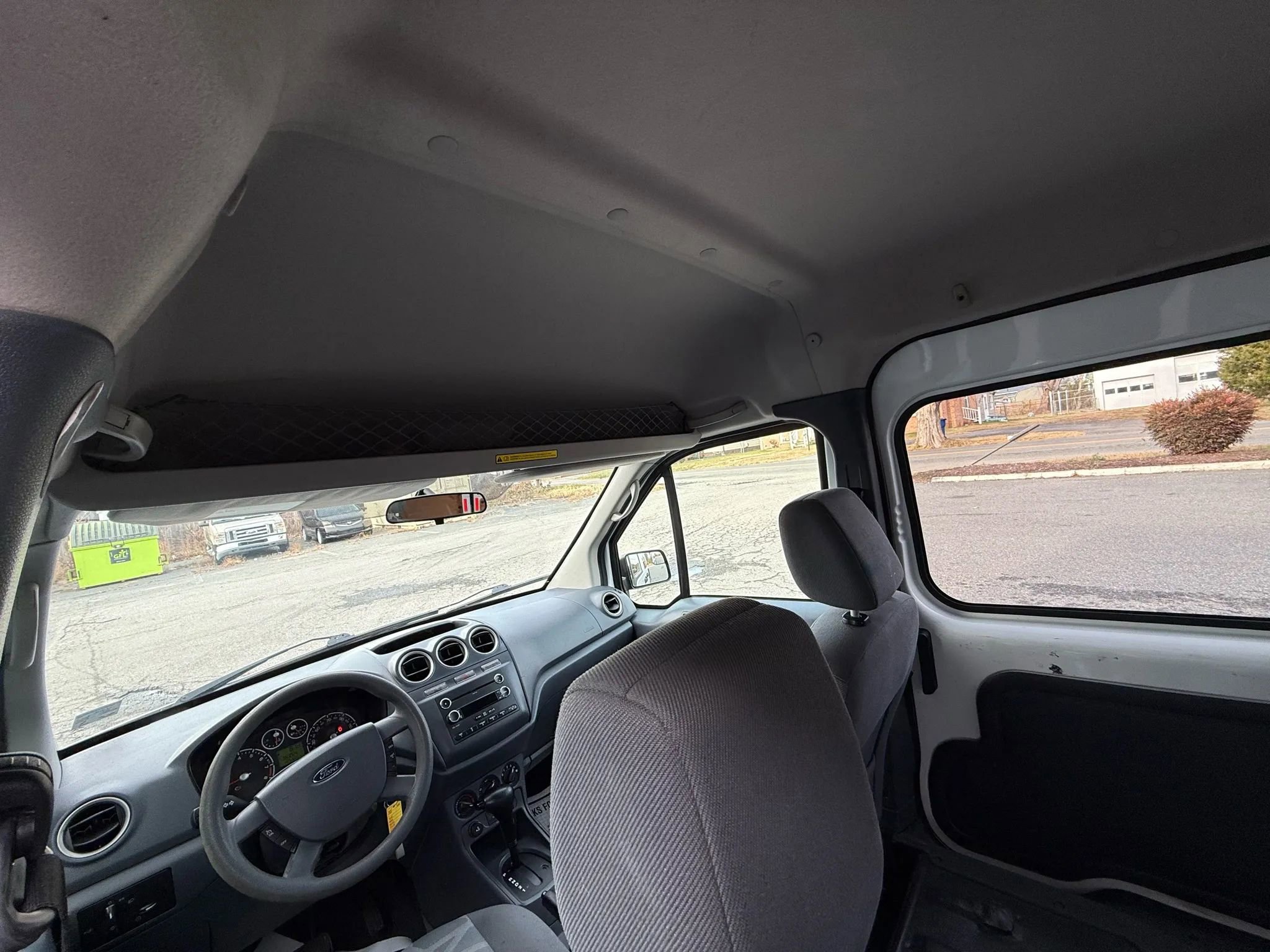 Used 2013 Ford Transit Connect XLT image 38