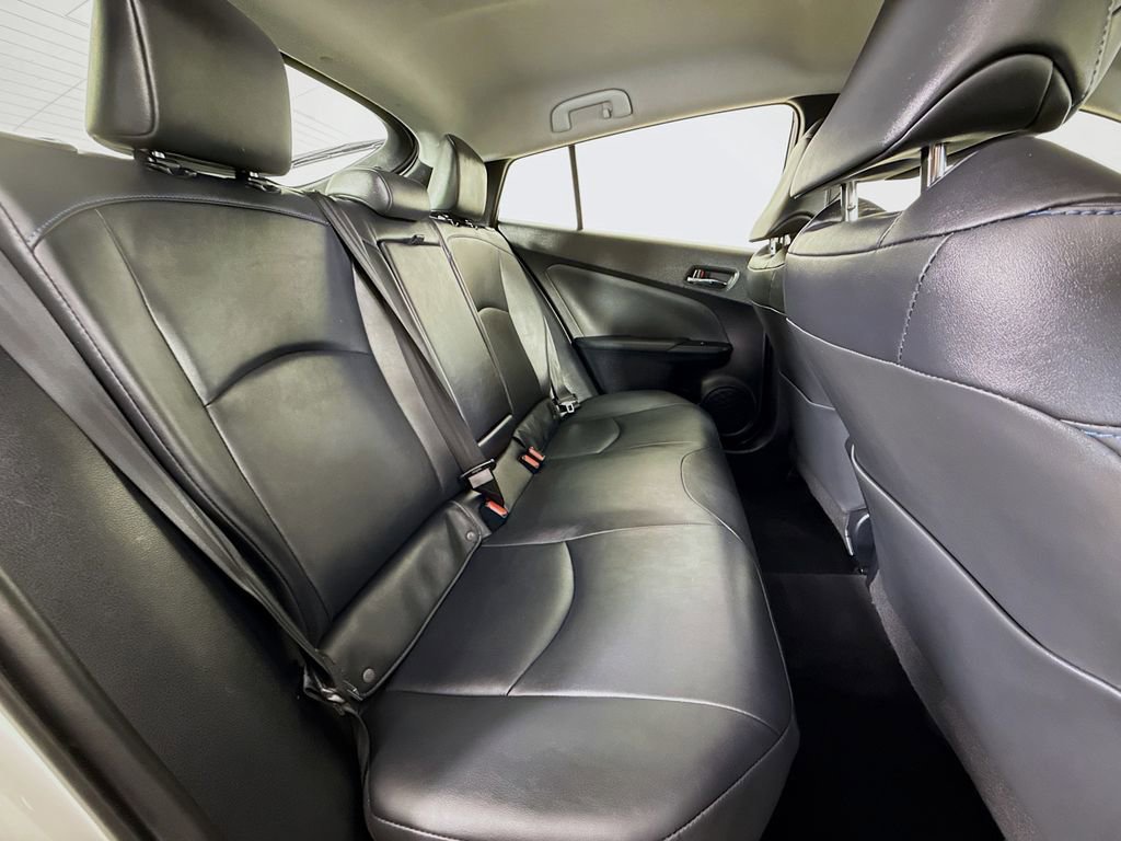 Certified 2016 Toyota Prius Three Touring image 29