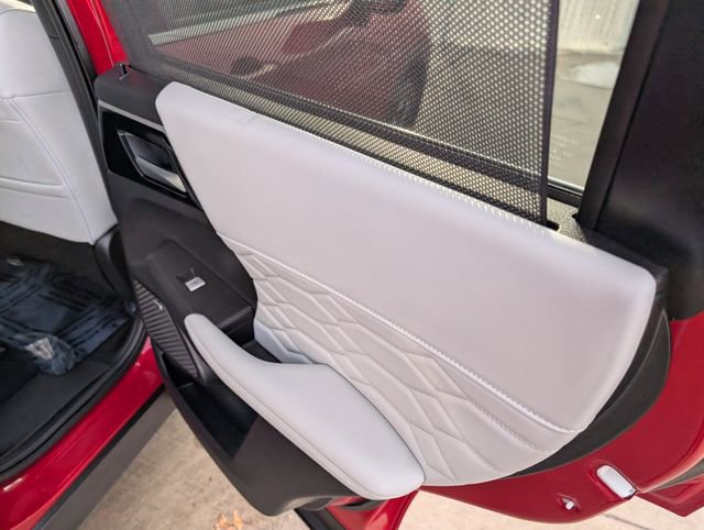 Used 2025 Mitsubishi Outlander SEL image 33