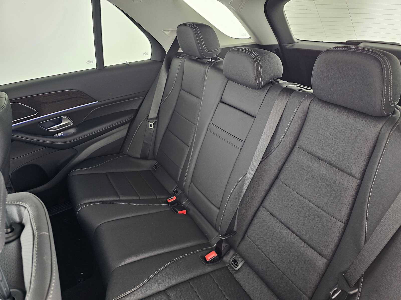 New 2026 Mercedes-Benz GLE 450e 4MATIC image 18