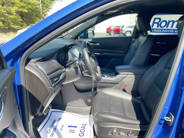 Used 2023 Cadillac XT4 Sport w/ Driver Assist Package image 8