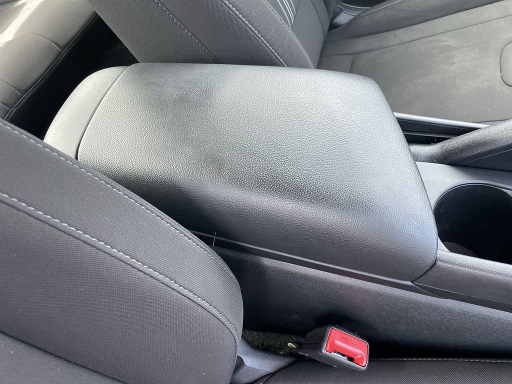 Used 2023 Hyundai Elantra SEL image 28