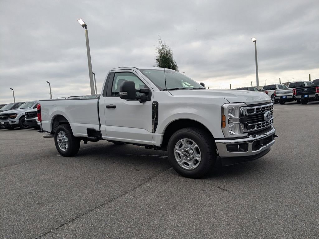 New 2026 Ford F350 XLT w/ 360-Degree Camera Package RWD image 2