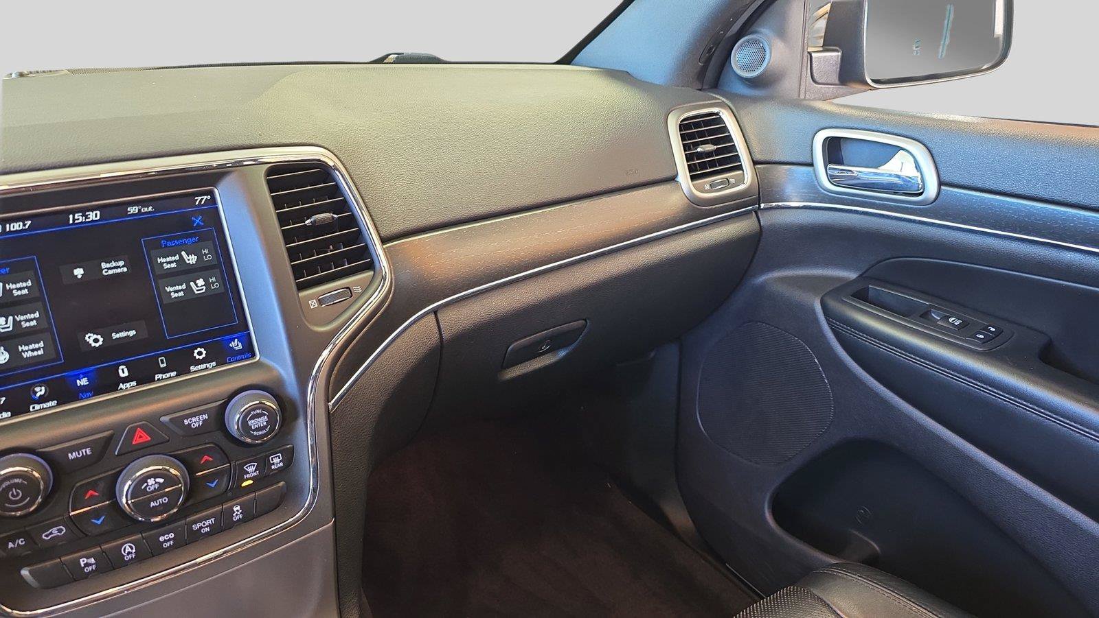 Used 2018 Jeep Grand Cherokee Limited w/ Luxury Group II AWD/4WD image 25