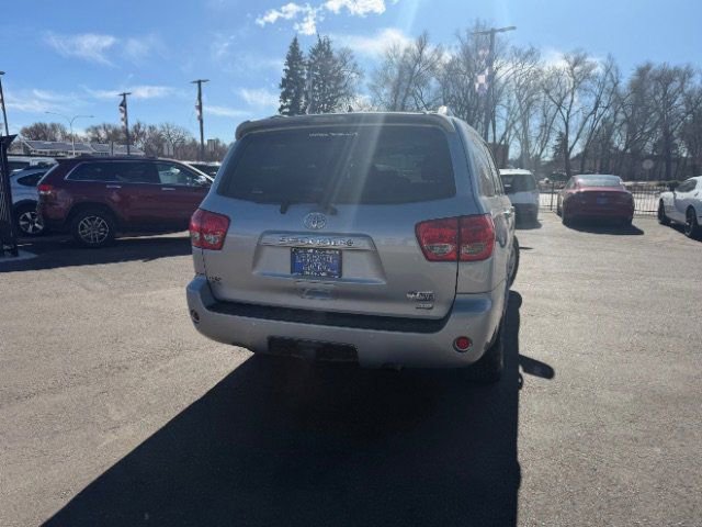 Used 2017 Toyota Sequoia SR5 w/ Premium Package AWD/4WD image 11