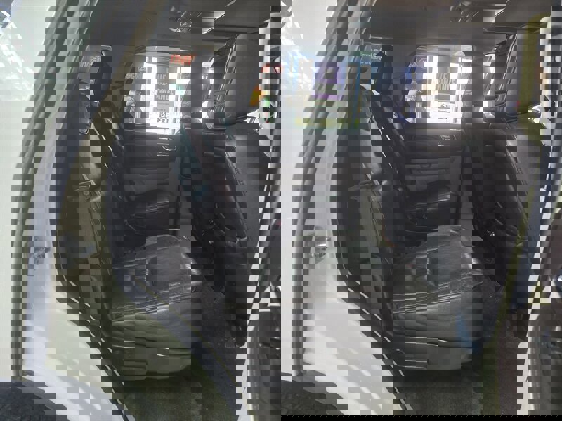 Used 2012 Cadillac Escalade Platinum image 20