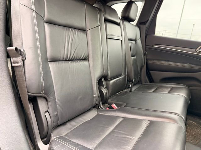 Used 2016 Jeep Grand Cherokee Limited AWD/4WD image 12