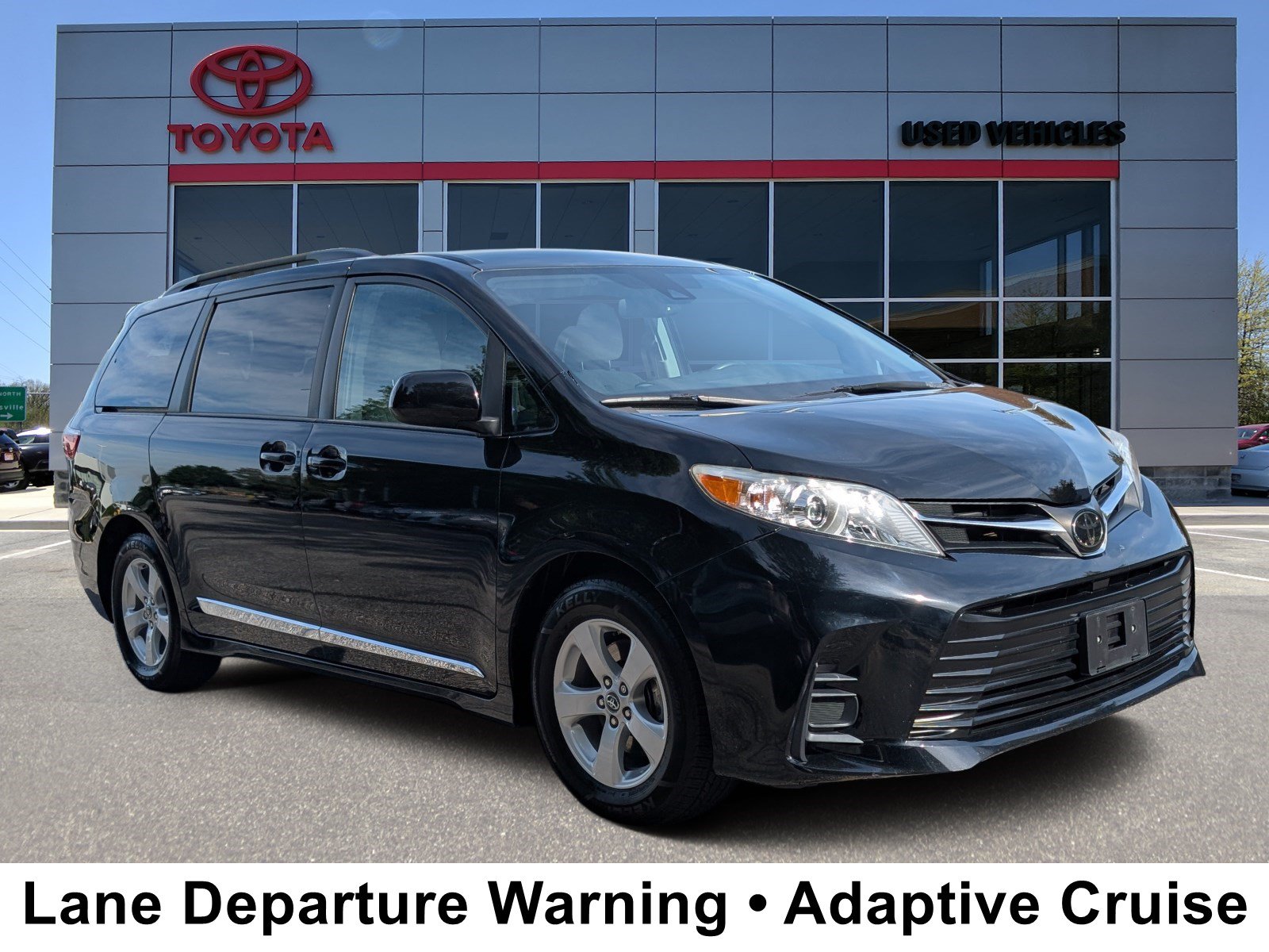 Certified 2020 Toyota Sienna LE w/ Carpet Mat Package