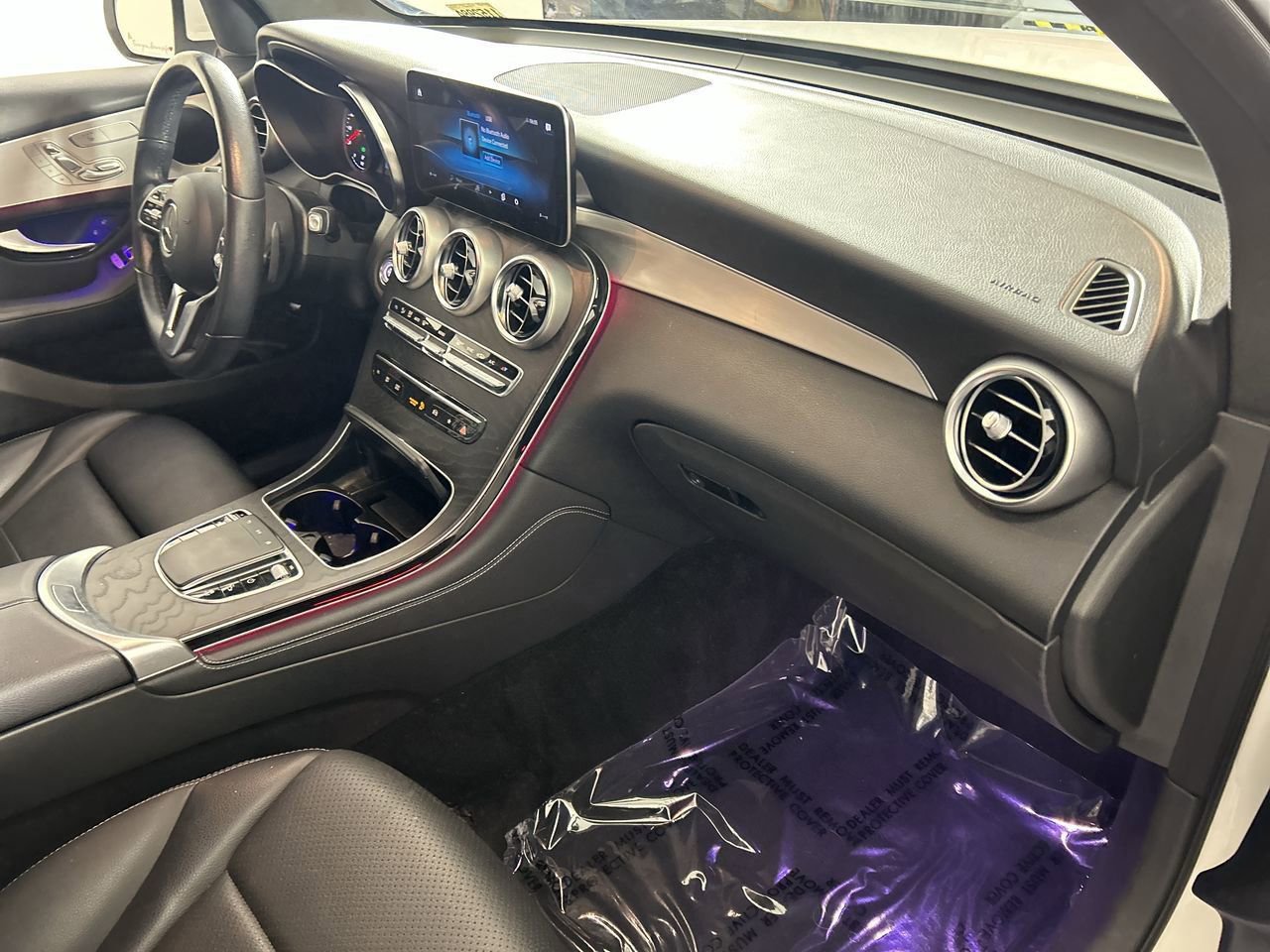 Used 2021 Mercedes-Benz GLC 300 image 25