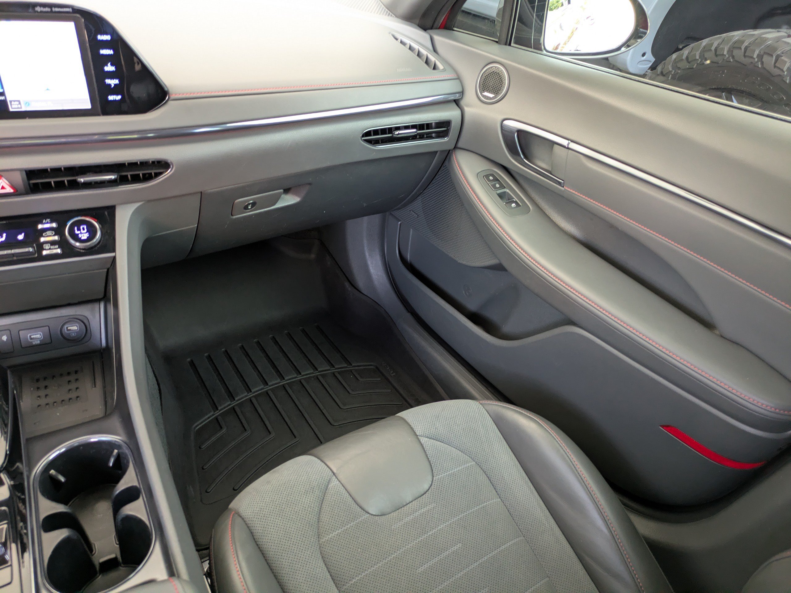 Used 2023 Hyundai Sonata N Line FWD image 17