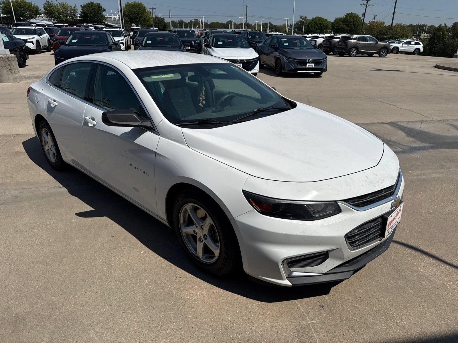 Used 2018 Chevrolet Malibu LS w/ LPO, Convenience Package 1 FWD video 2