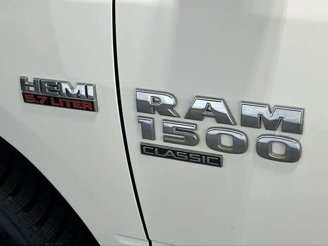 Used 2019 RAM 1500 Classic SLT RWD image 25