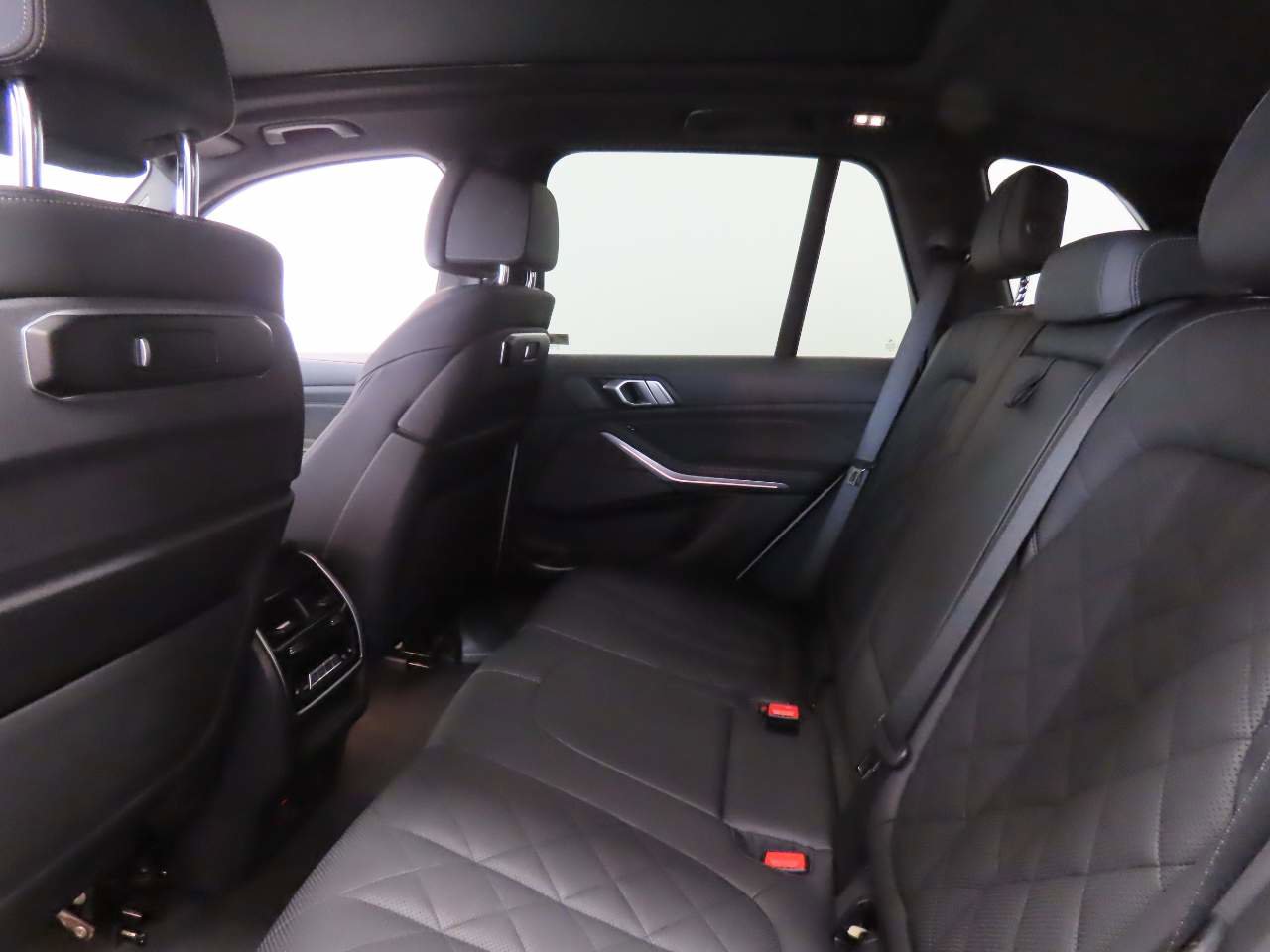 Used 2024 BMW X5 xDrive40i image 16