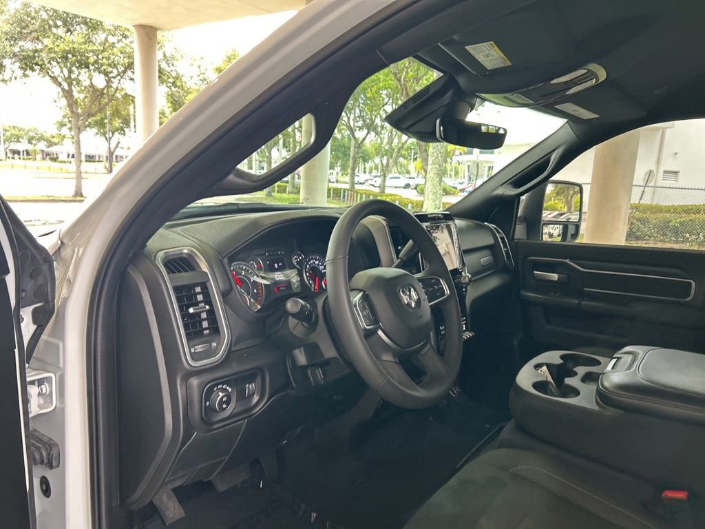 Used 2025 RAM 2500 Big Horn AWD/4WD image 6
