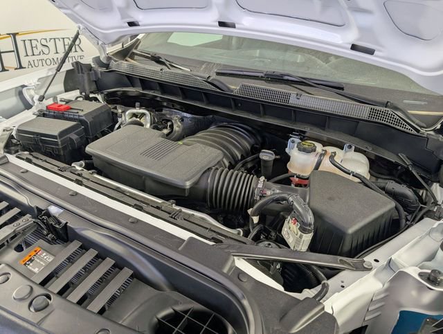 Used 2025 Chevrolet Silverado 1500 W/T image 27