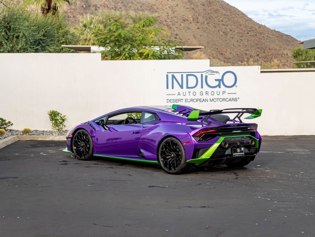 Used 2024 Lamborghini Huracan STO image 9