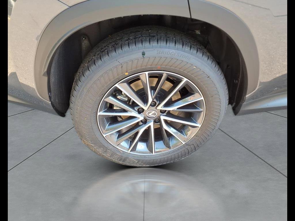 New 2025 Lexus NX 350 AWD w/ Accessory Package (2T) image 6