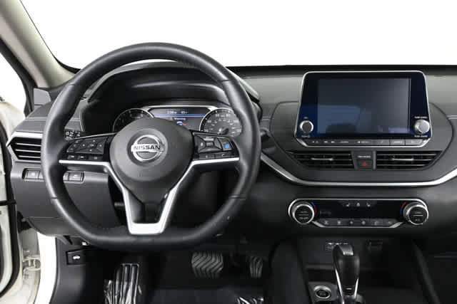 Used 2019 Nissan Altima 2.5 SV image 3