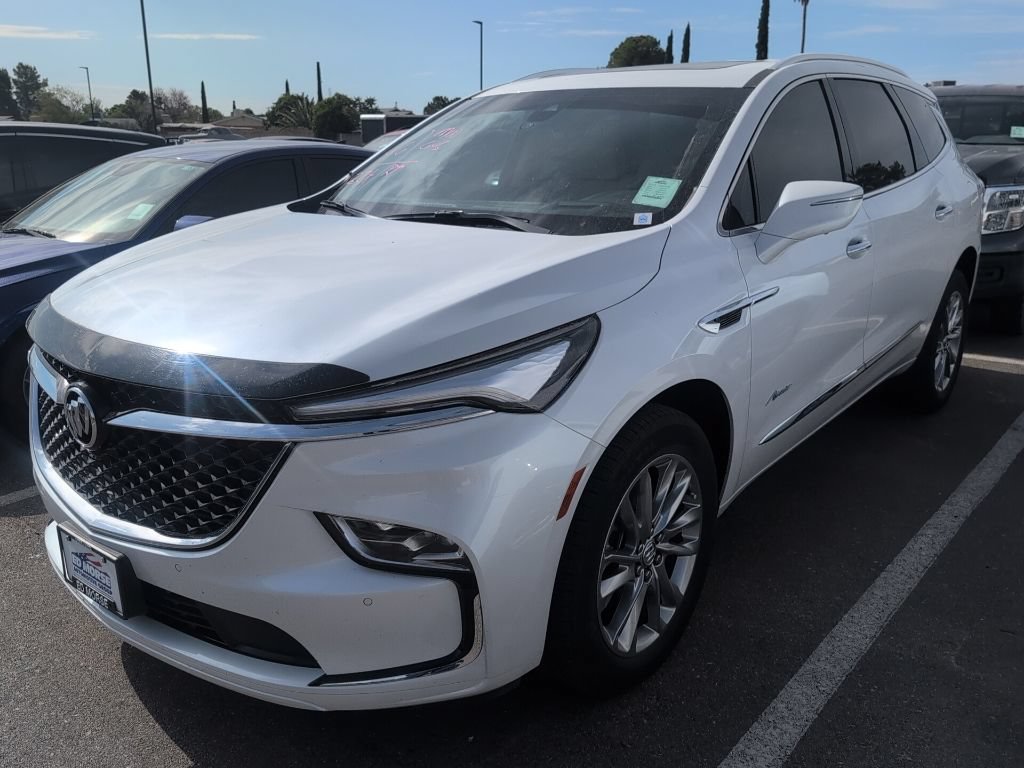 Used 2023 Buick Enclave Avenir w/ Avenir Technology Package AWD/4WD image 1
