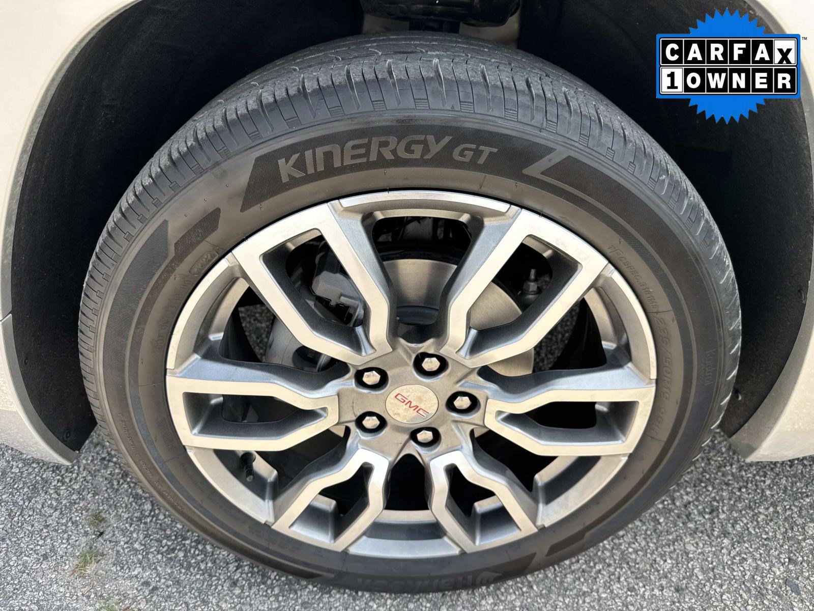 Certified 2022 GMC Terrain Denali w/ LPO, Roadside Safety Package AWD/4WD image 11