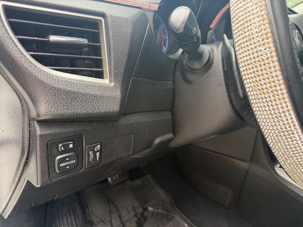 Used 2015 Toyota Corolla S FWD image 21