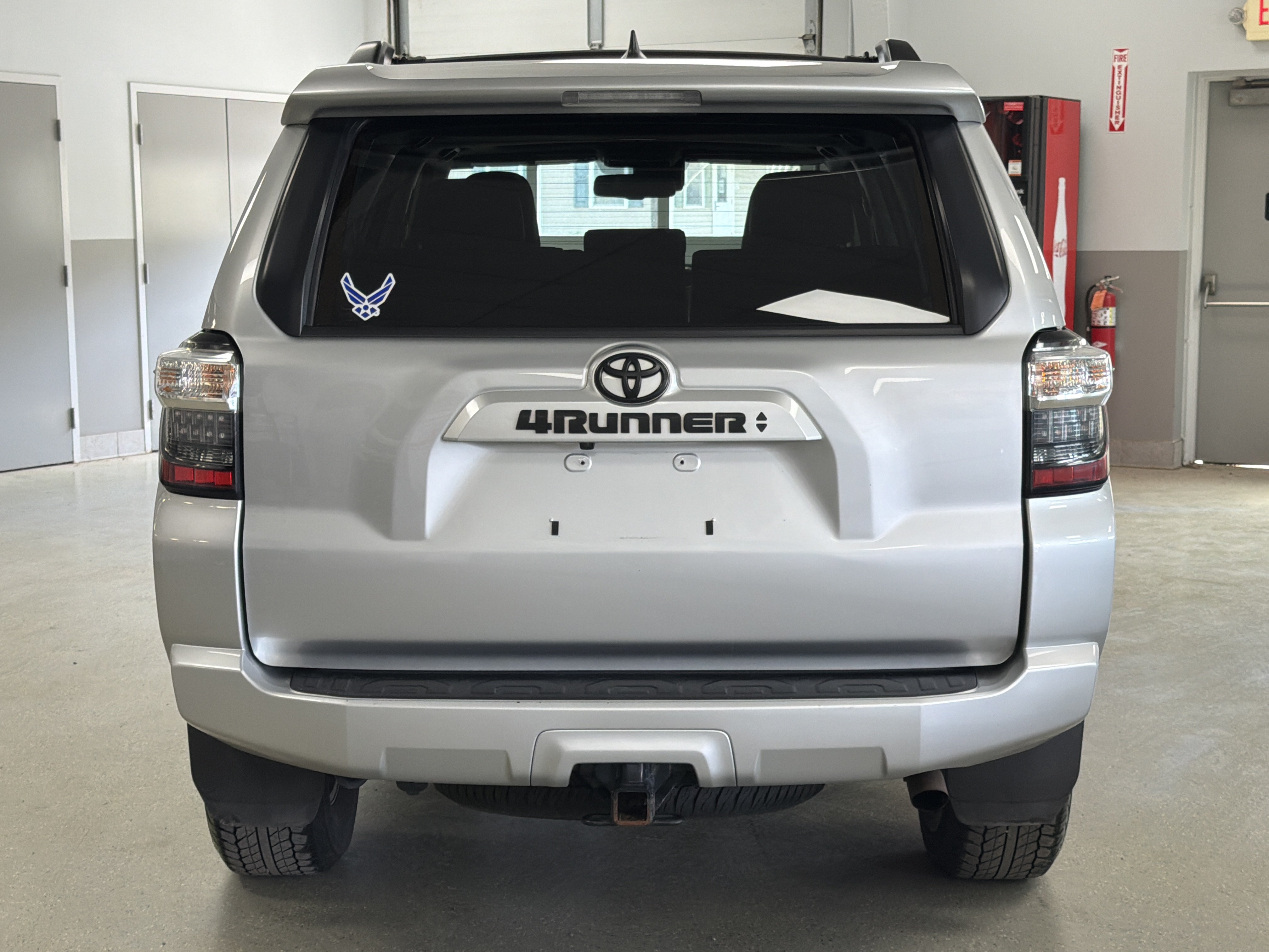 Used 2024 Toyota 4Runner SR5 Premium w/ Moonroof Package AWD/4WD image 8