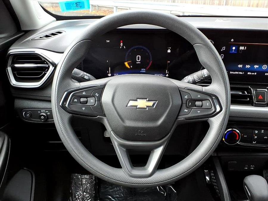 Used 2024 Chevrolet TrailBlazer LT image 23