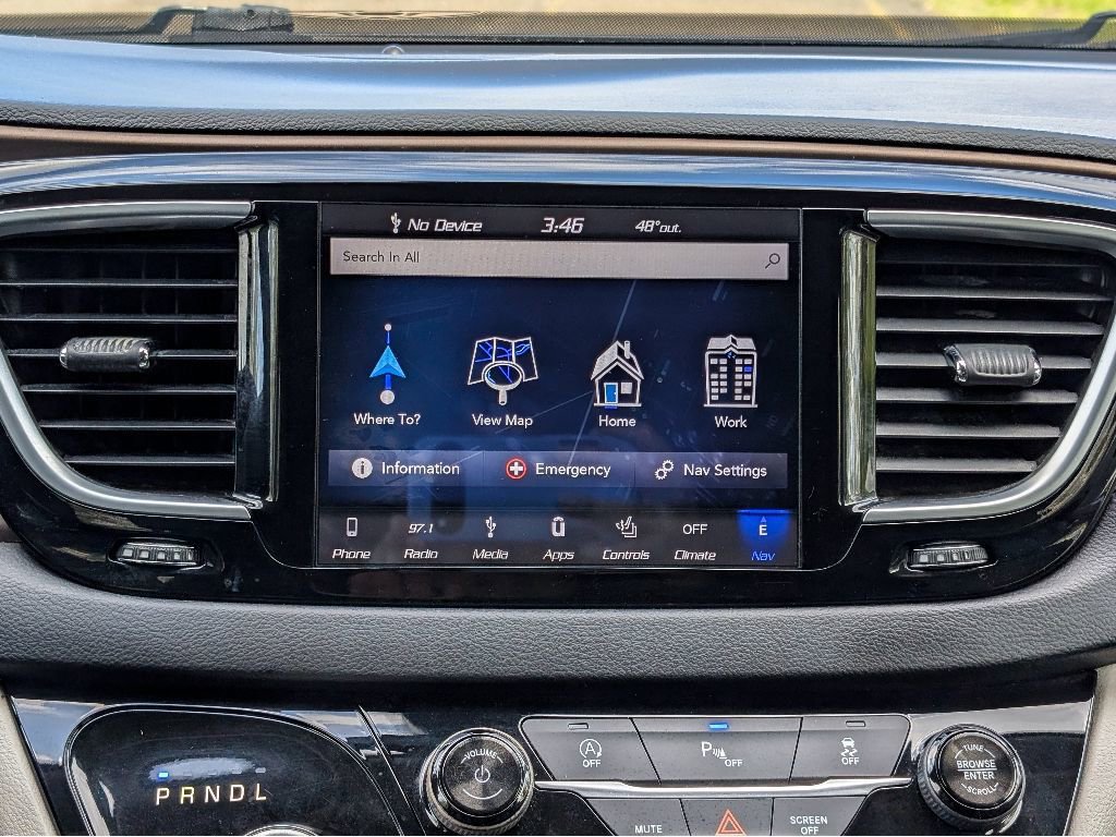 Used 2018 Chrysler Pacifica Touring-L Plus FWD image 21