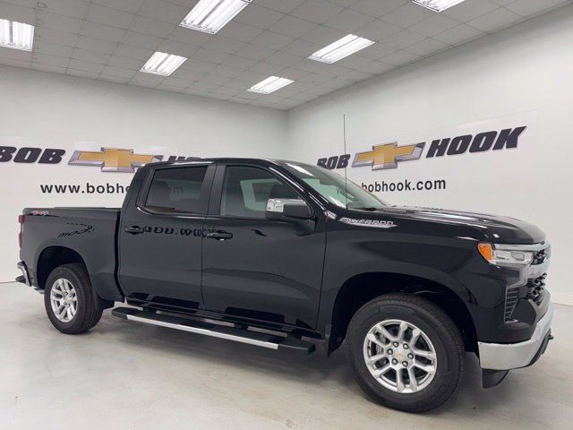 New 2026 Chevrolet Silverado 1500 LT w/ LPO, Liner Protection Package AWD/4WD image 3