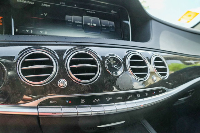 Used 2017 Mercedes-Benz S 550 4MATIC Sedan image 26