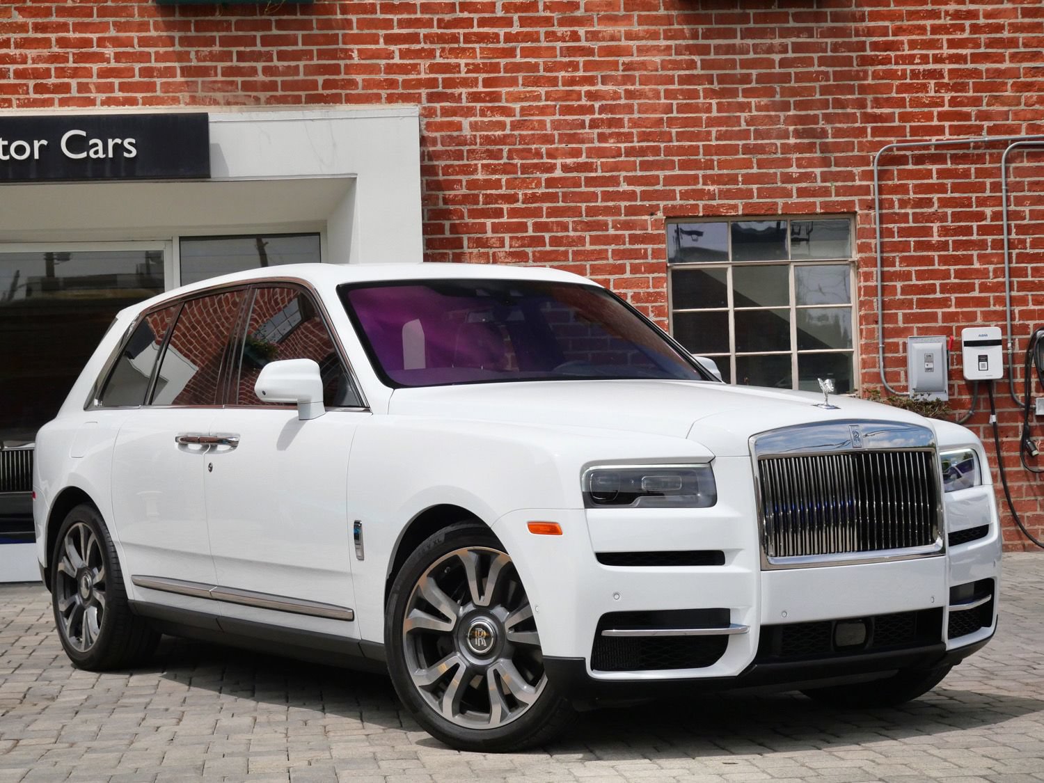 Used 2024 Rolls-Royce Cullinan w/ Cullinan Package AWD/4WD image 20
