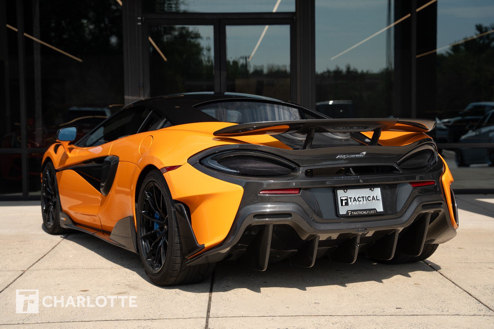 Used 2019 McLaren 600LT RWD image 15