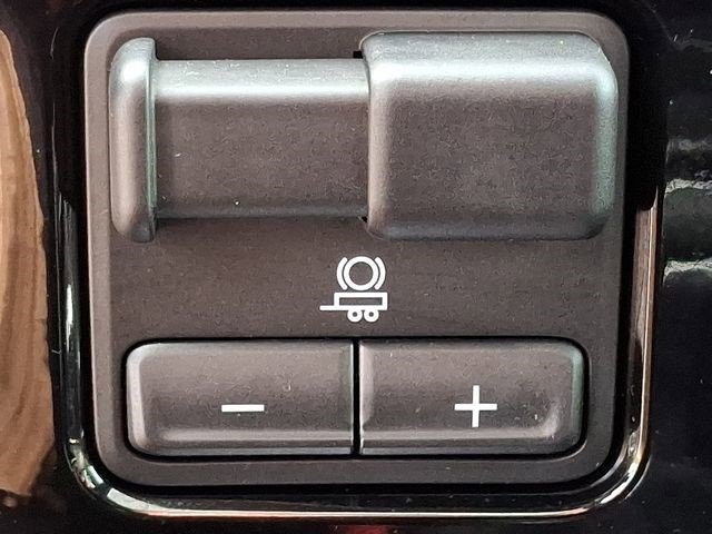 Certified 2023 Chevrolet Silverado 1500 LTZ w/ LTZ Premium Package image 24