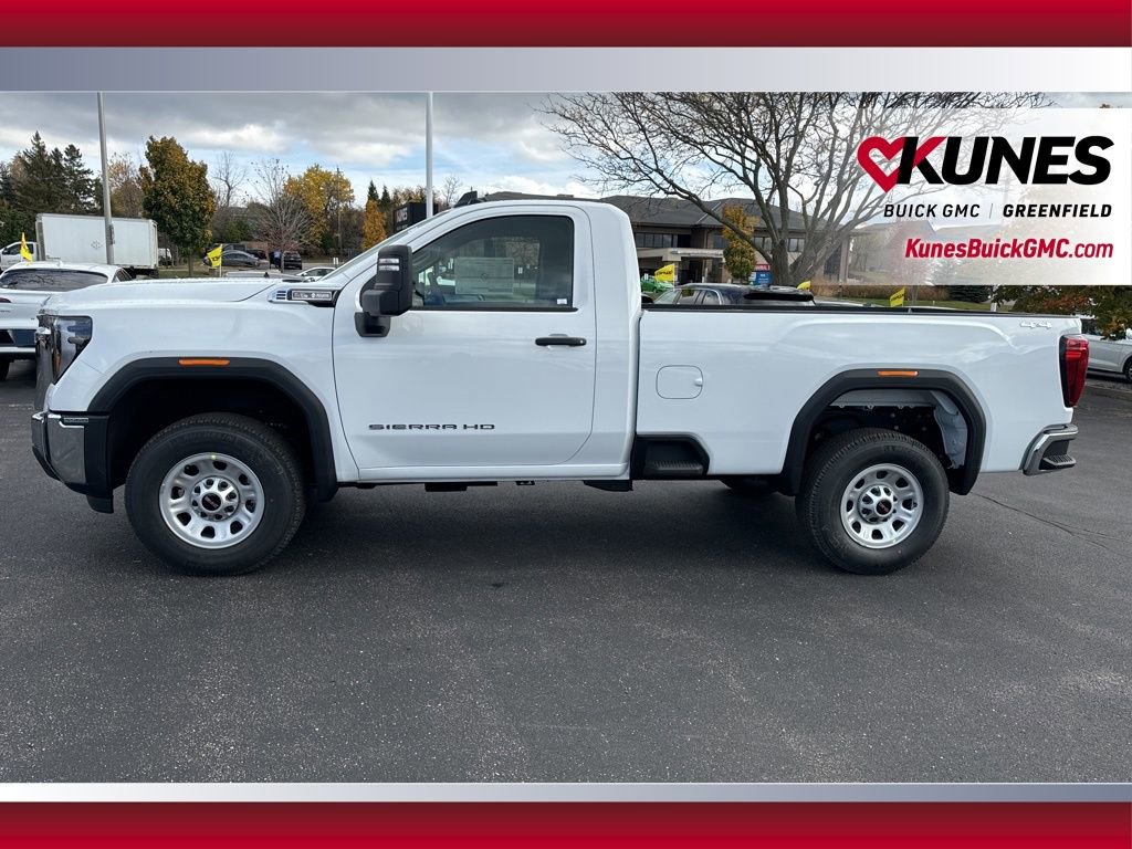 New 2025 GMC Sierra 3500 Pro image 4