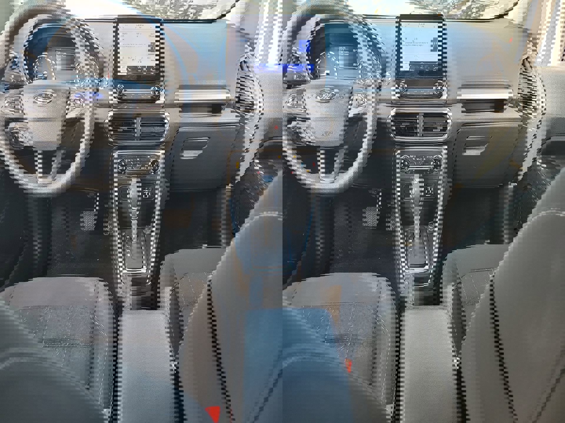 Used 2021 Ford EcoSport SE w/ SE Convenience Package FWD image 15