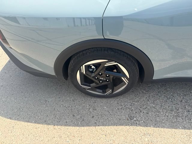 Used 2025 Kia K4 EX FWD image 16