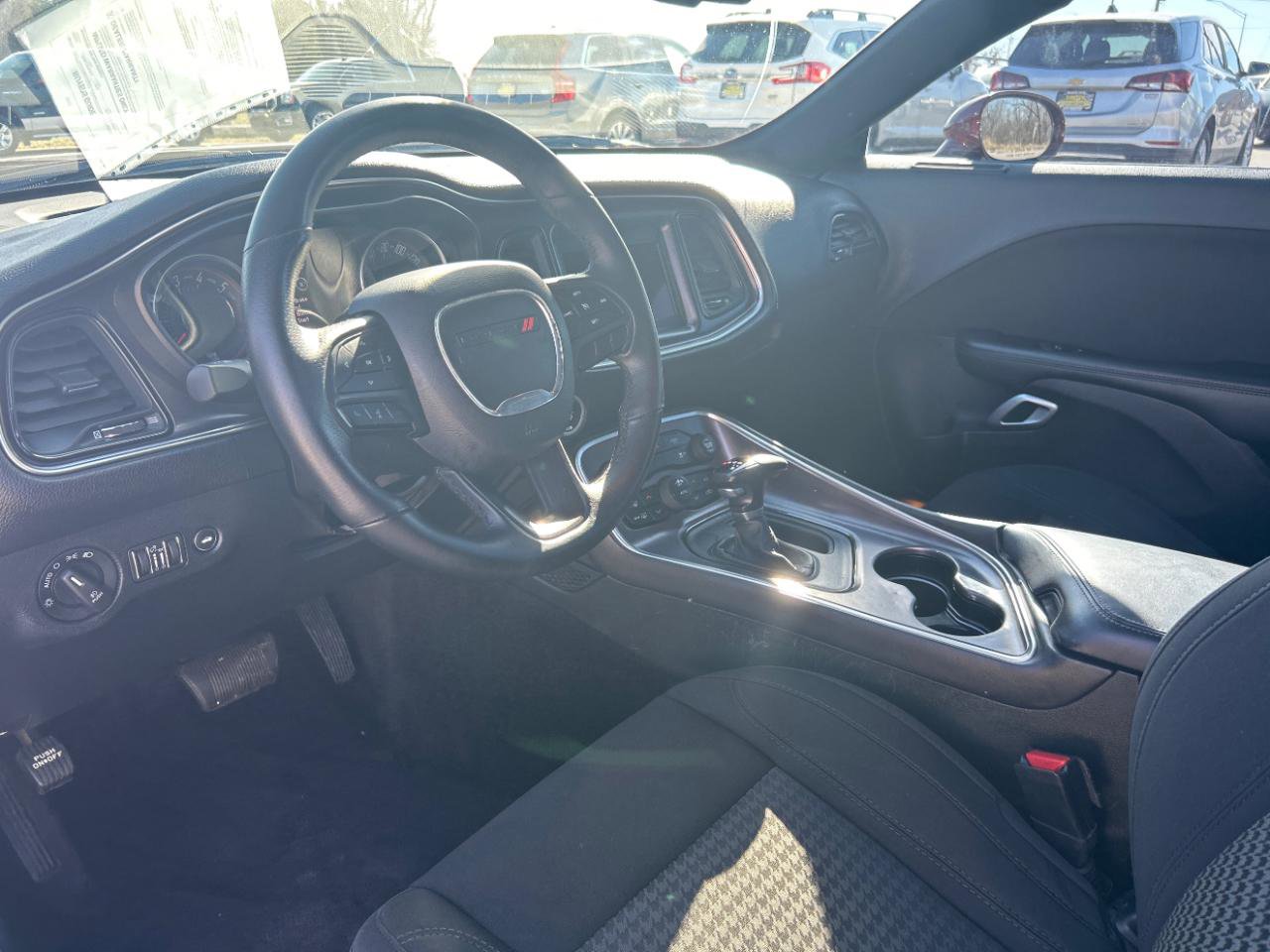 Used 2018 Dodge Challenger R/T image 17