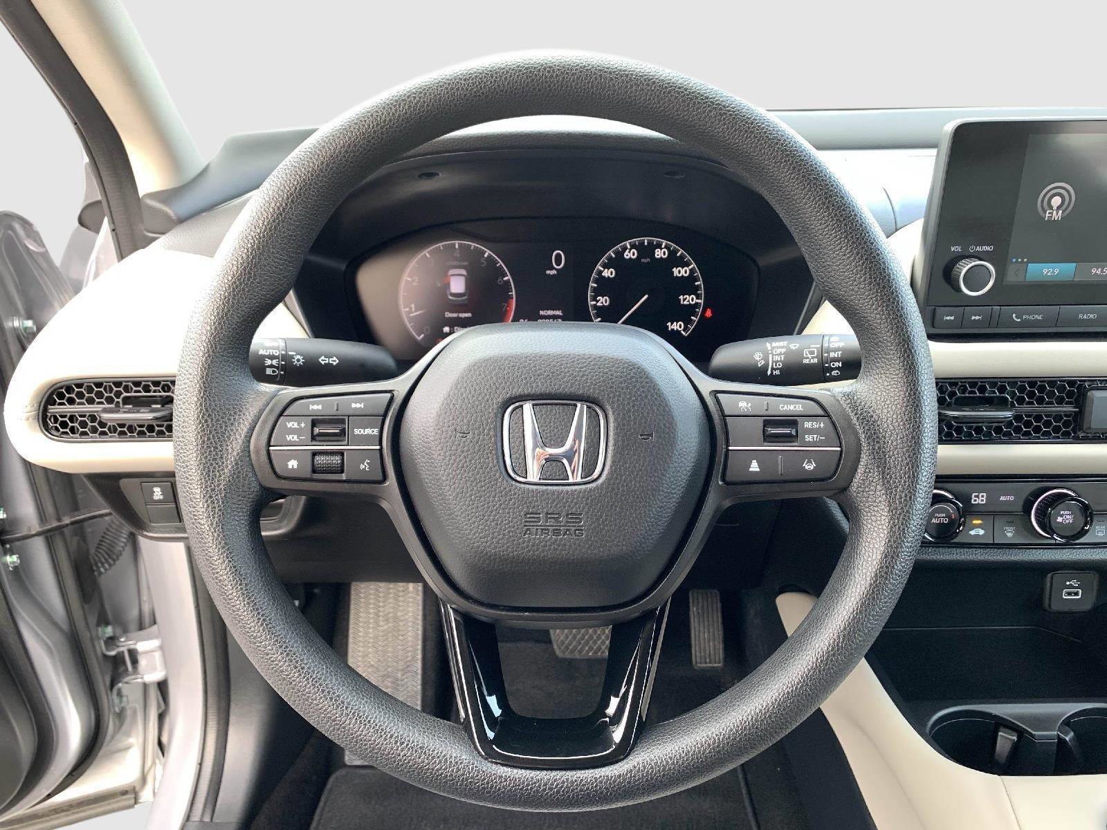 Used 2023 Honda HR-V LX image 15