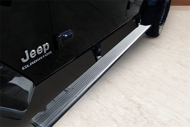 Used 2022 Jeep Gladiator Overland w/ Popular Equipment Package image 25